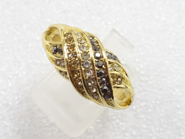 JAPANESE KIMONO / ANTIQUE CRYSTAL RING (SIZE 20.5)
